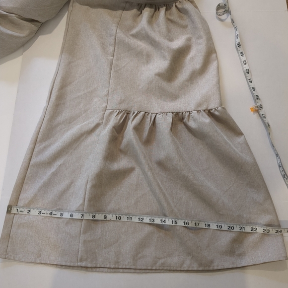 Saints & Hearts Light Weight Tiered Wide Leg Tan Pants, Size S - Picture 7 of 12